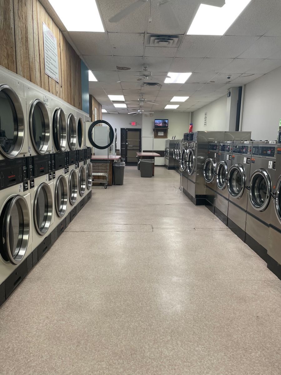 Laundromat Business Franchise in Uttarakhand: Investment, Setup & Profit Guide